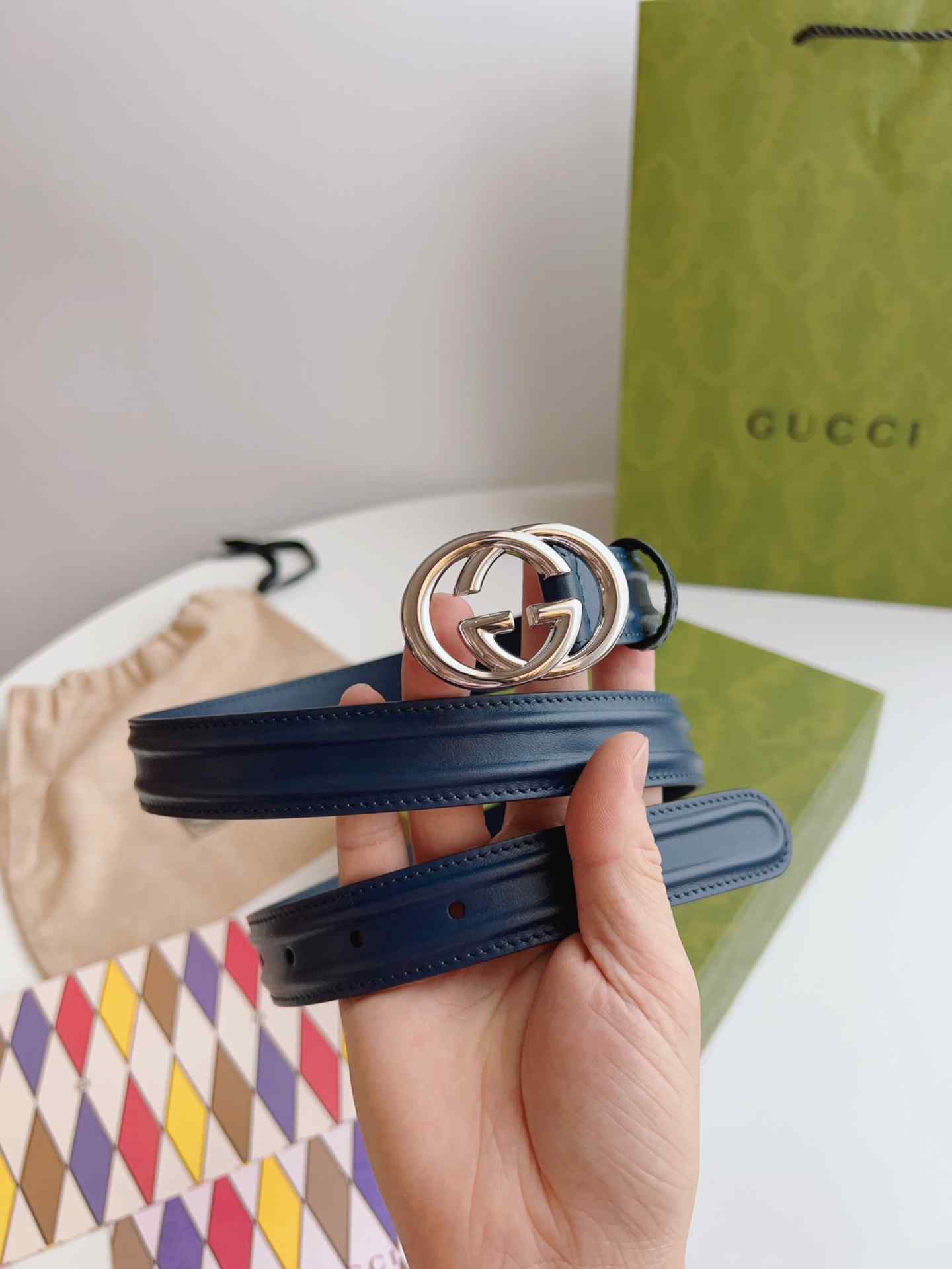 구찌 인터로킹 G 벨트