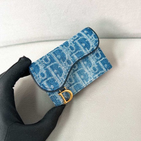 디올 새들 플랩 카드지갑