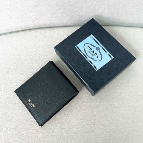 프라다 가죽 반지갑
