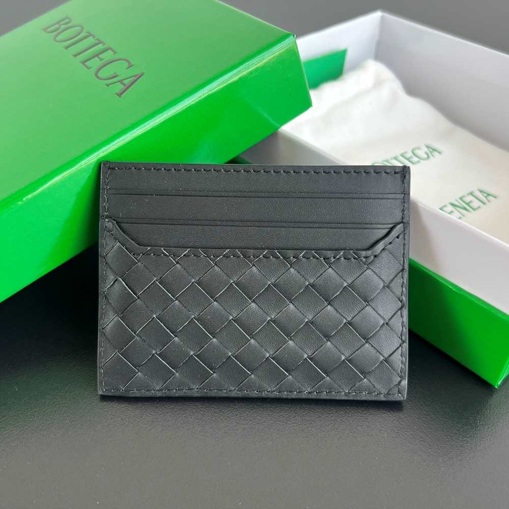 보테가베네타 인트레치아토 카드지갑