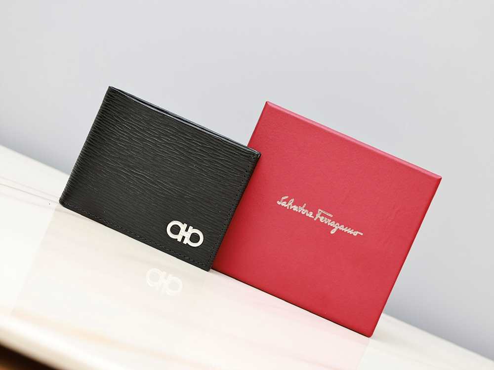 페라가모 반지갑