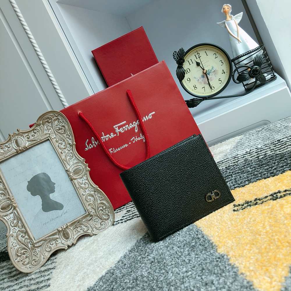 페라가모 반지갑