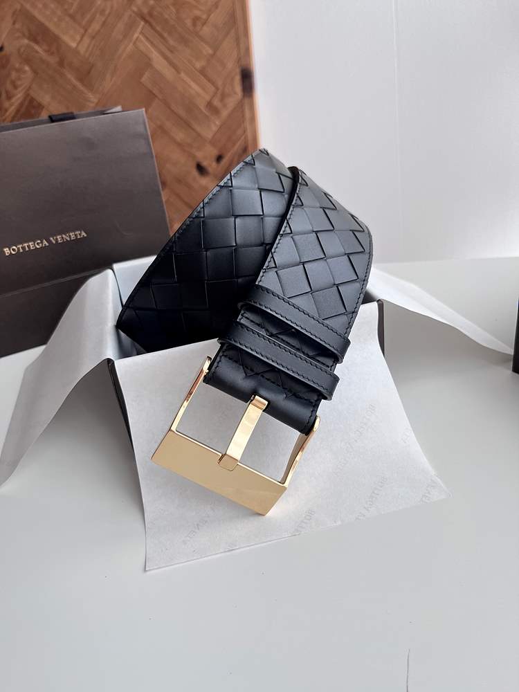 보테가베네타 라지 워치 벨트