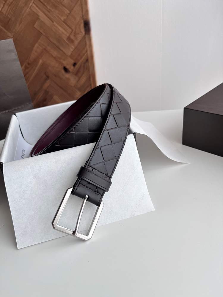 보테가베네타 인트라치아토 벨트