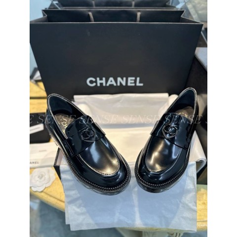 샤넬 24K CC 하트 로퍼