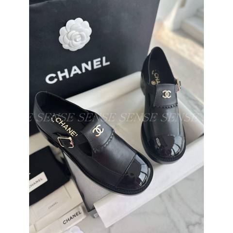 샤넬 23B 메리제인