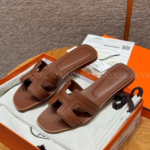 에르메스 오란 샌들 스위프트