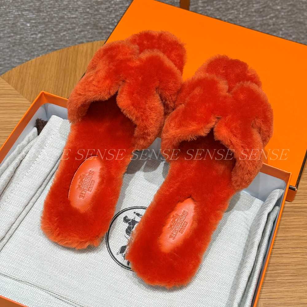 에르메스 오란 샌들 시어링