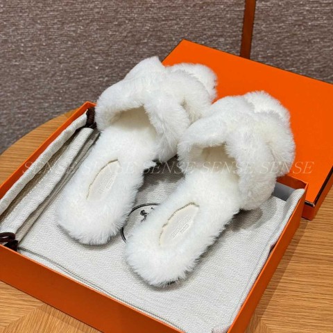 에르메스 오란 샌들 시어링