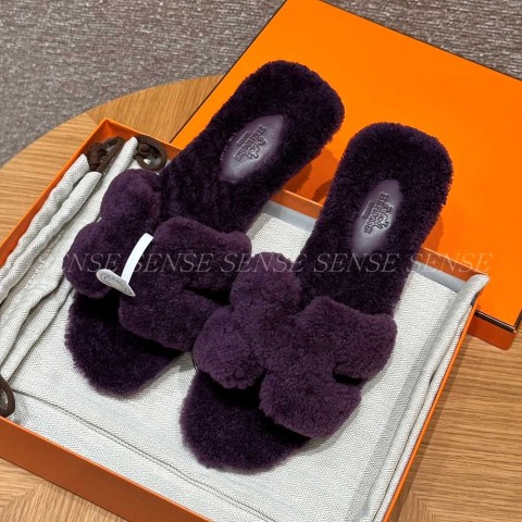 에르메스 오란 샌들 시어링(곱슬)