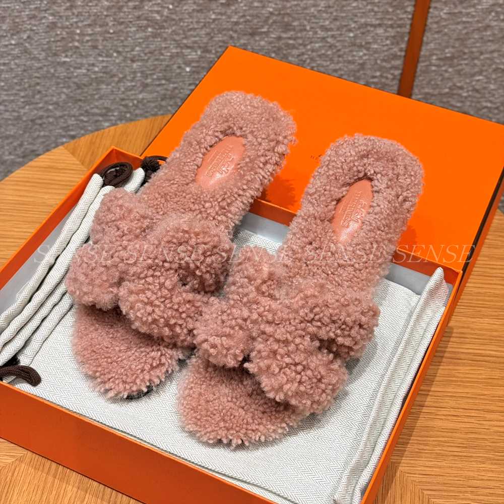 에르메스 오란 샌들 시어링(곱슬)