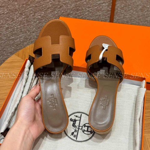 에르메스 오아시스 샌들 앱송