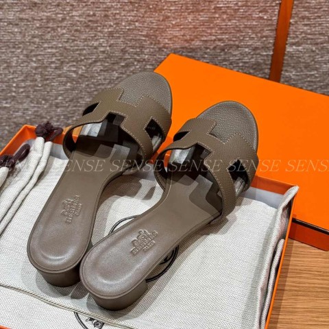 에르메스 오아시스 샌들 앱송
