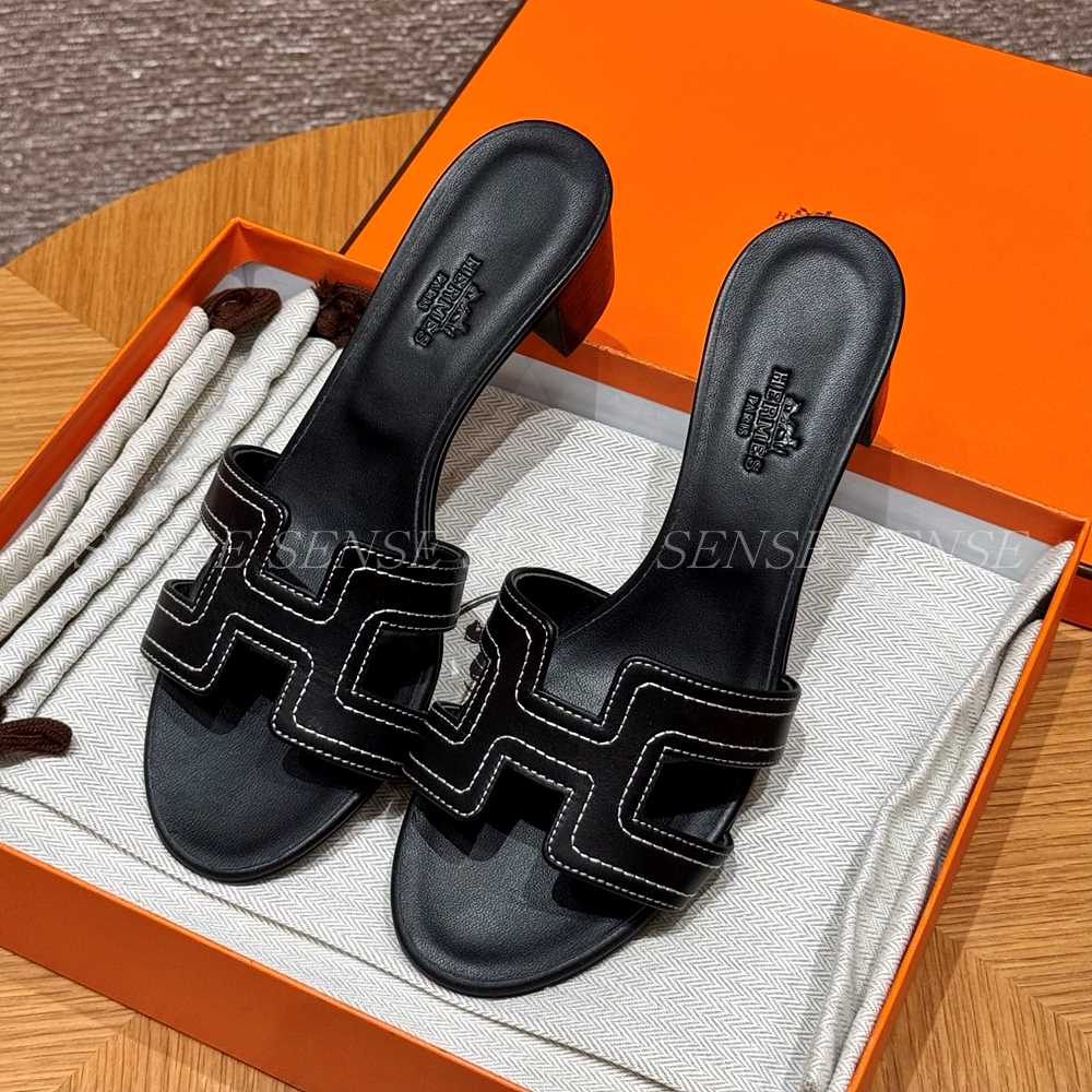 에르메스 오아시스 샌들 스위프트