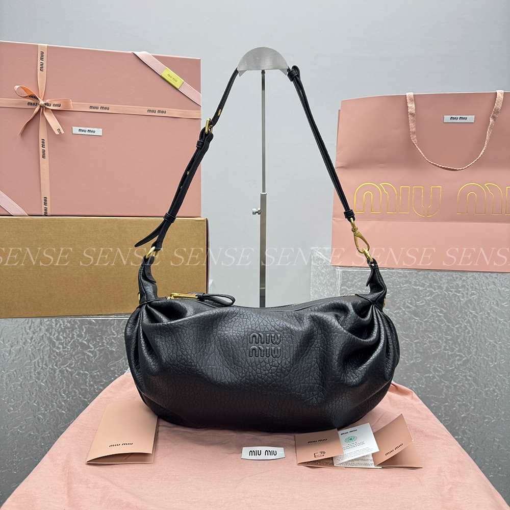 미우미우 몽크 숄더백