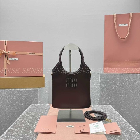 미우미우 아이비 가죽백 미니