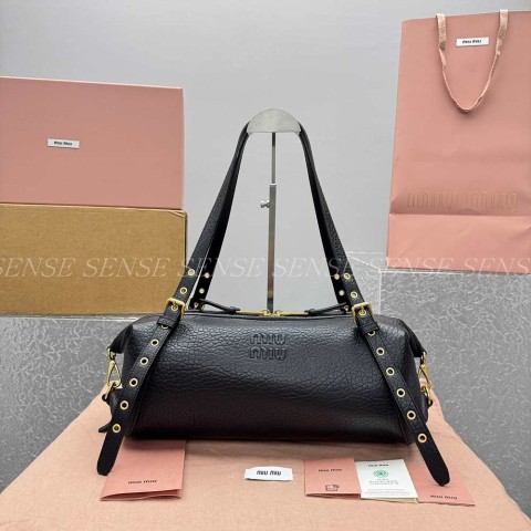 미우미우 몽크 바이커백