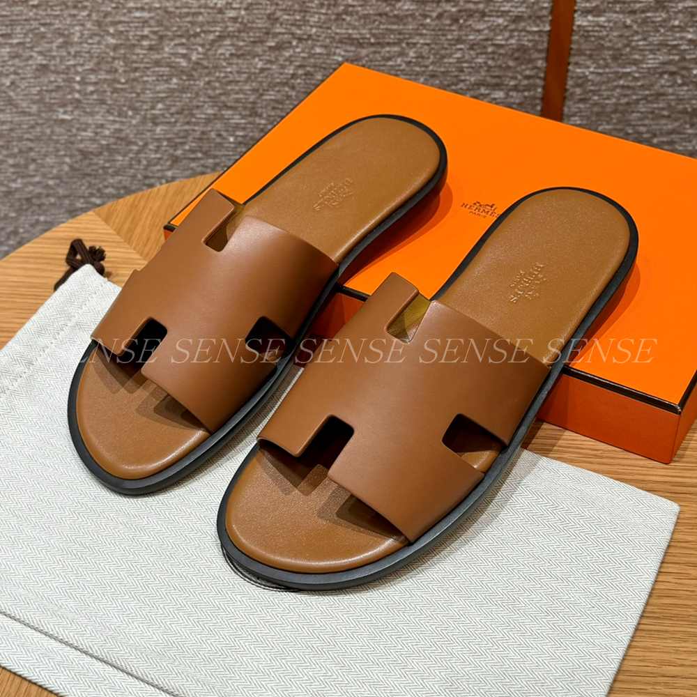 에르메스 이즈미르 샌들 스위프트