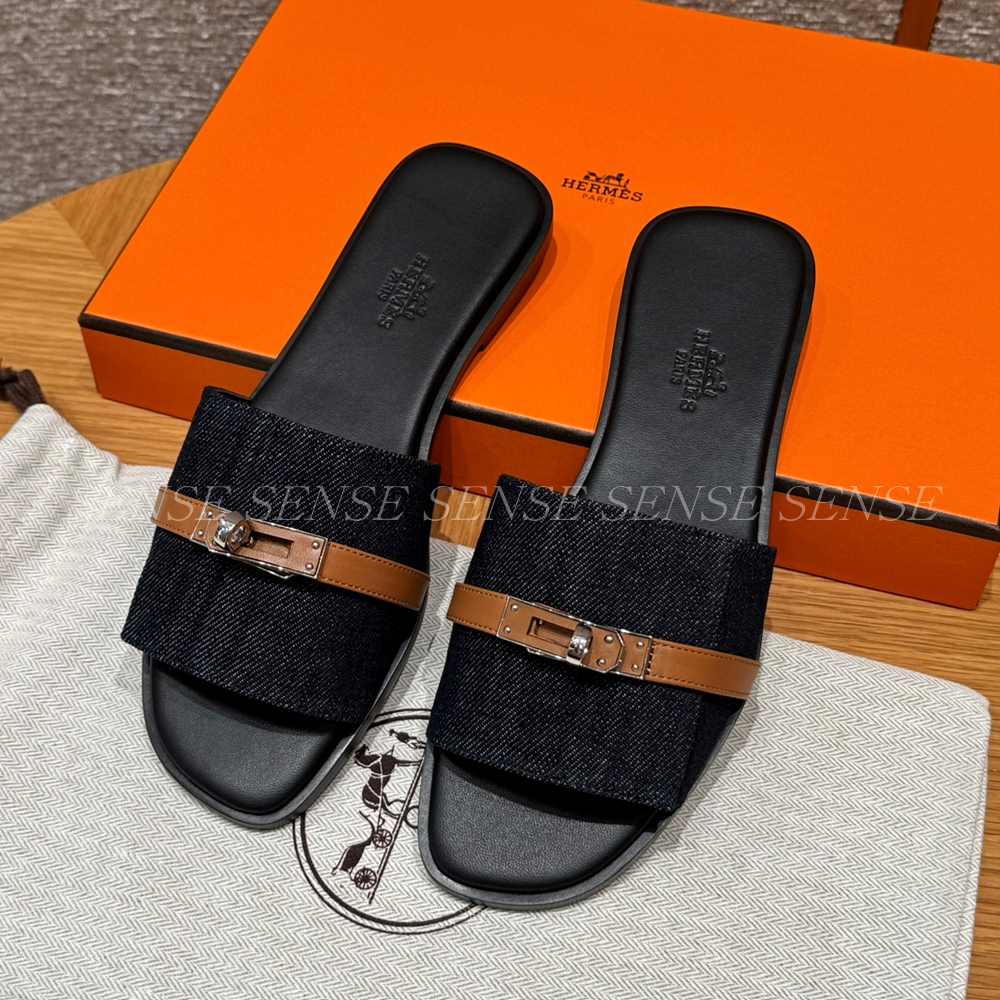 에르메스 줄리아 샌들