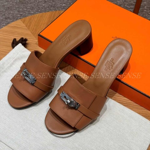 에르메스 Gigi 50 샌들