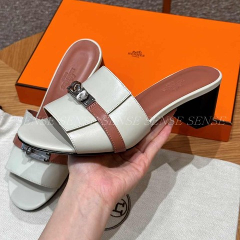 에르메스 Gigi 50 샌들