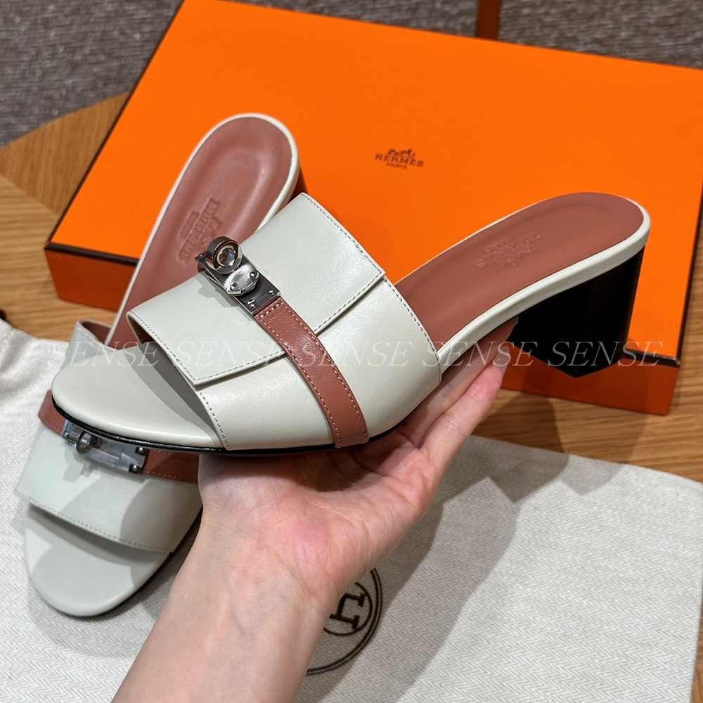 에르메스 Gigi 50 샌들