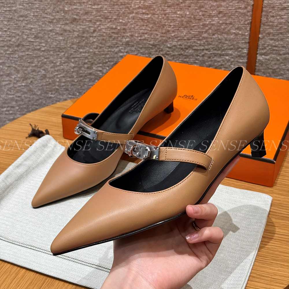 에르메스 Kiara 40 펌프스