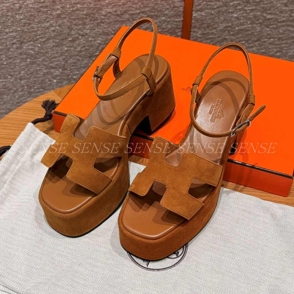 에르메스 잼 30 샌들