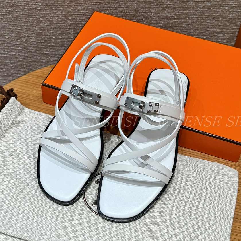 에르메스 준 샌들