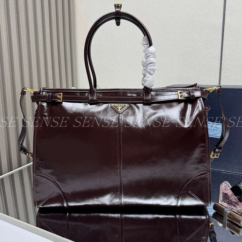 프라다 보니 엑스트라 라지 가죽 핸드백