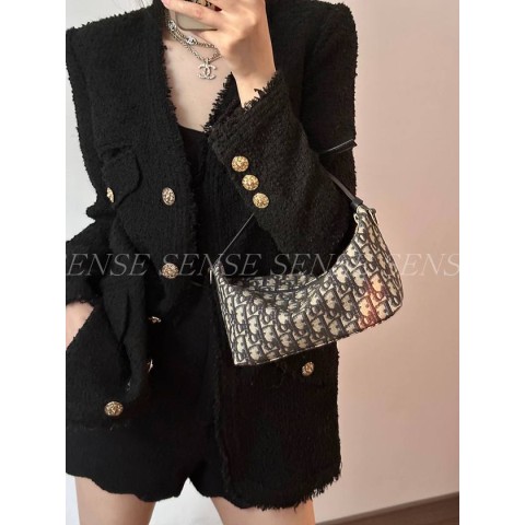 디올 트래블 노마드 파우치백