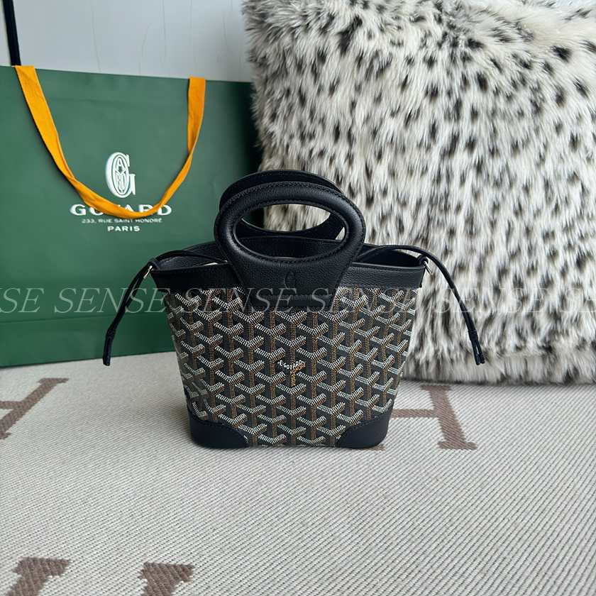 고야드 벨루가 미니백