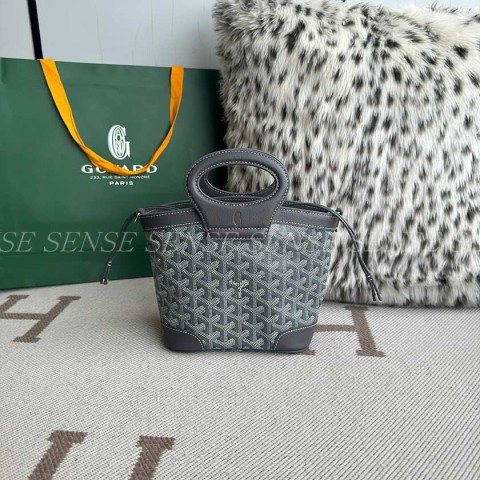 고야드 벨루가 미니백