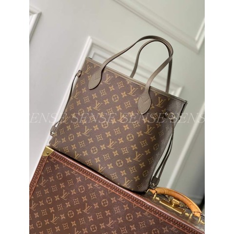 루이비통 네버풀 인사이드 아웃 MM