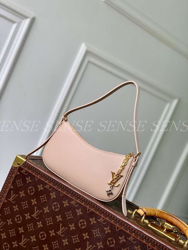 루이비통 포쉐트 LV 블룸