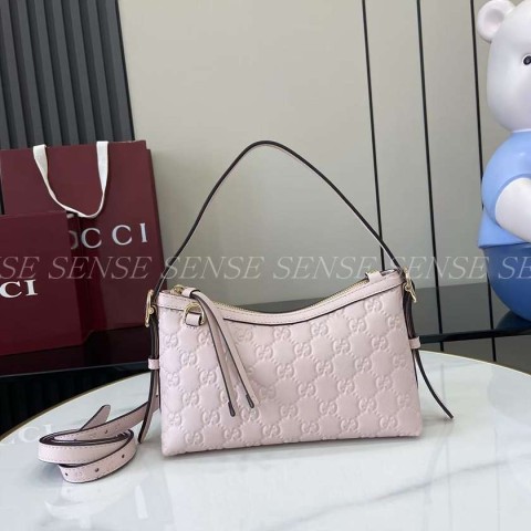 구찌 GG 엠블럼 스몰 숄더백