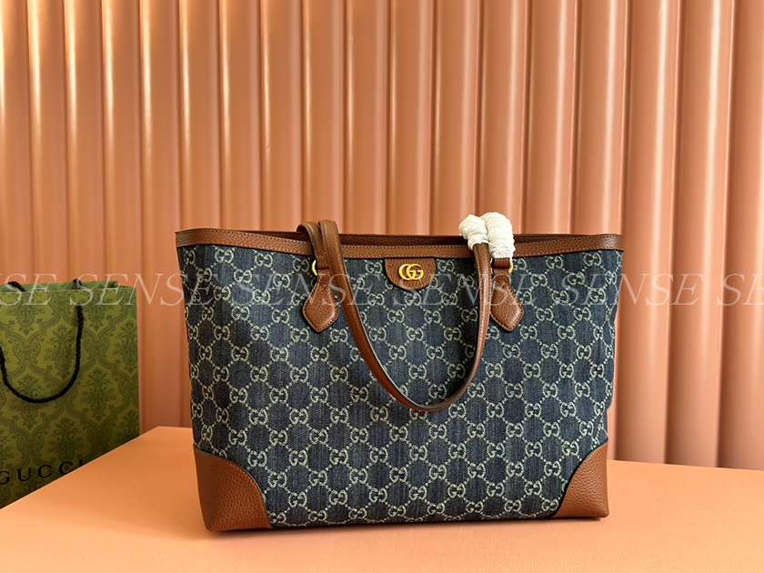 구찌 오피디아 GG 미디엄 토트백