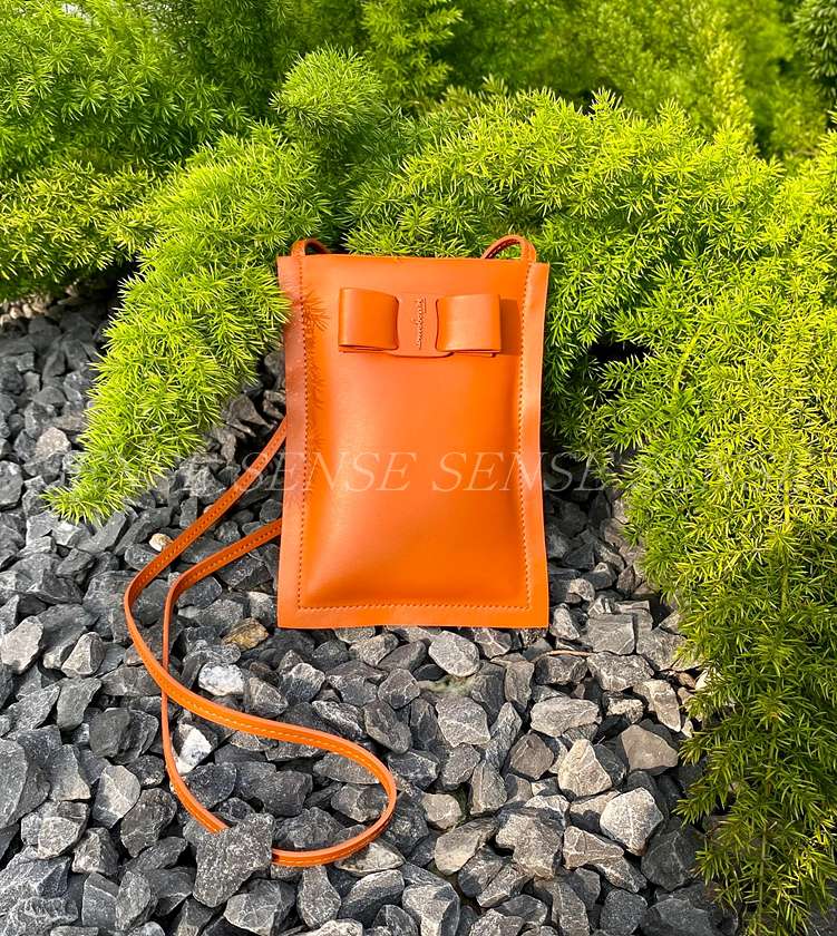 페라가모 폰 홀더백