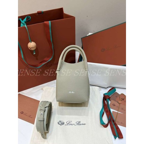 로로피아나 베일백 마이크로