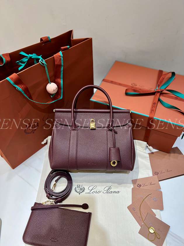 로로피아나 룸 백 L25