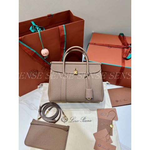 로로피아나 룸 백 L25