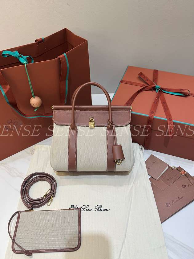 로로피아나 룸 백 L25