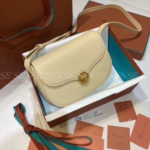 로로피아나 기에라 스몰 LP23