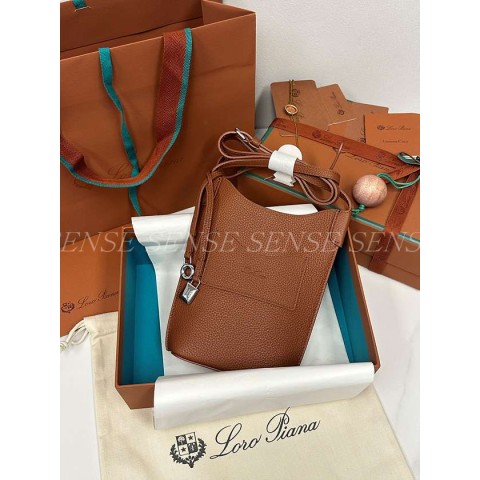 로로피아나 베일 휴대폰 케이스 백