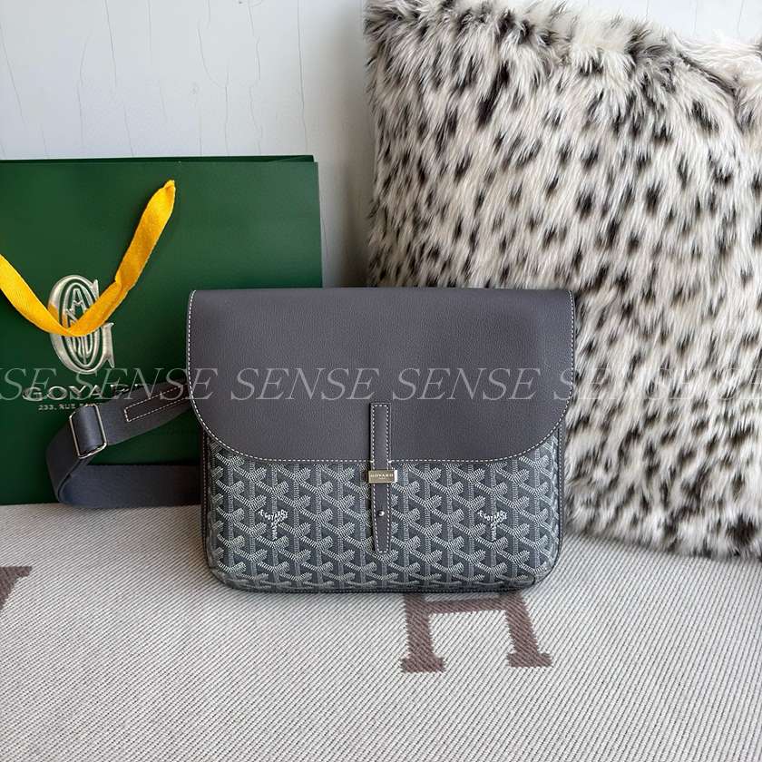 고야드 쿠르지에 메신저백