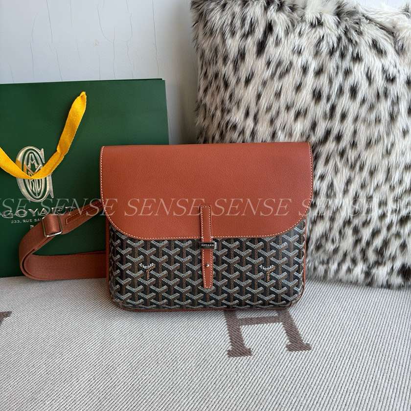 고야드 쿠르지에 메신저백