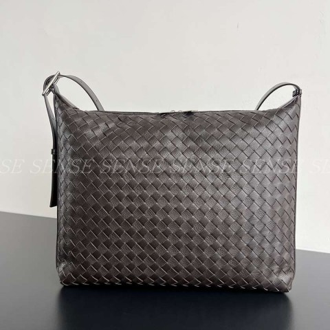 보테가베네타 미디엄 트래블러 숄더백