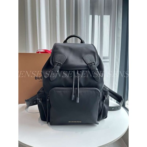 버버리 백팩