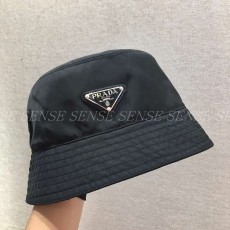 프라다 리나일론 버킷햇