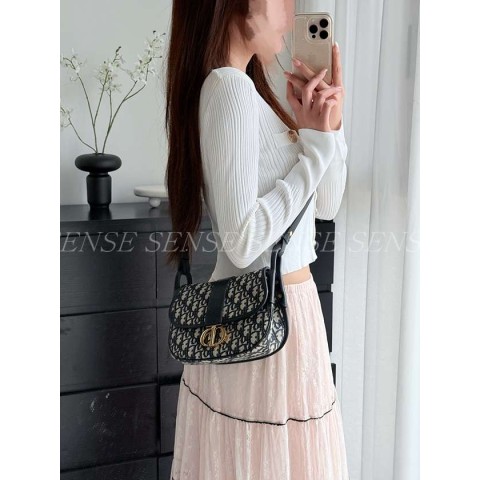 디올 30 몽테인 미디엄 메신저백